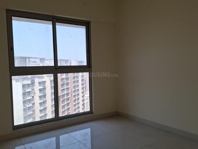 2 BHK Apartment in Kandivali East for resale Mumbai. The reference number is 18884232