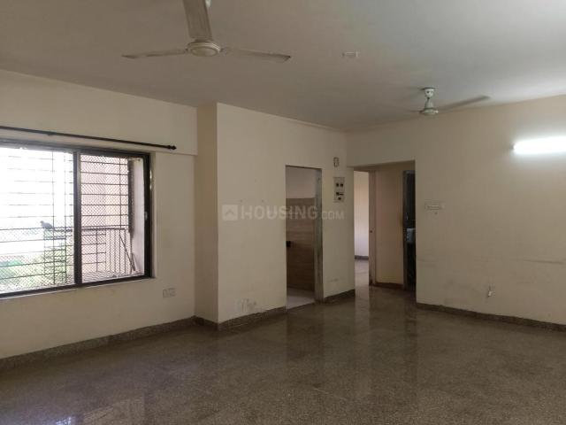 2 BHK Apartment in Kandivali East for resale Mumbai. The reference number is 19598527