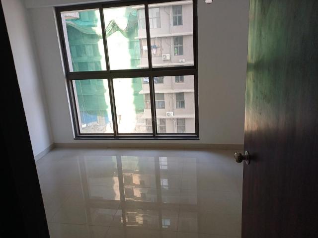 2 BHK Apartment in Kandivali East for resale Mumbai. The reference number is 19734331