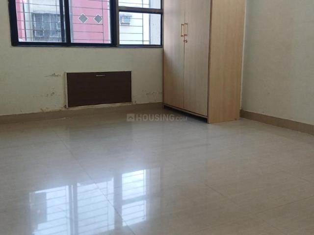 2 BHK Apartment in Kandivali East for resale Mumbai. The reference number is 19748975
