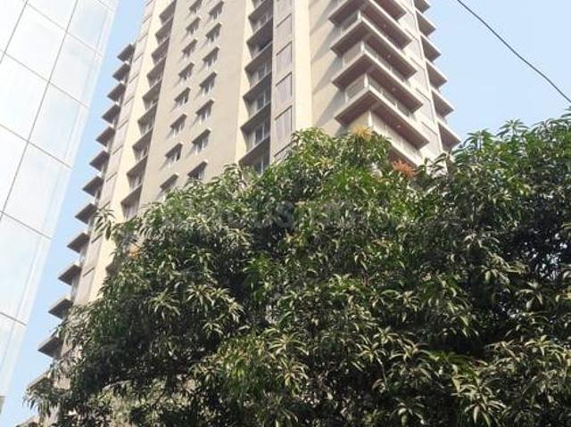 2 BHK Apartment in Kandivali East for resale Mumbai. The reference number is 19911396