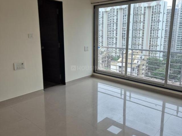 2 BHK Apartment in Kandivali East for resale Mumbai. The reference number is 20400916