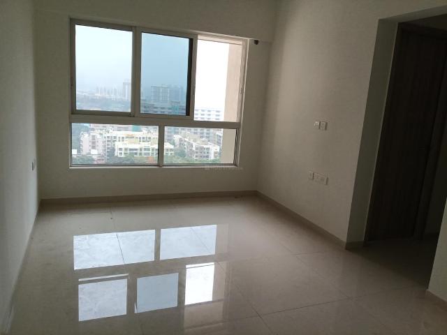 2 BHK Apartment in Kandivali East for resale Mumbai. The reference number is 20587761