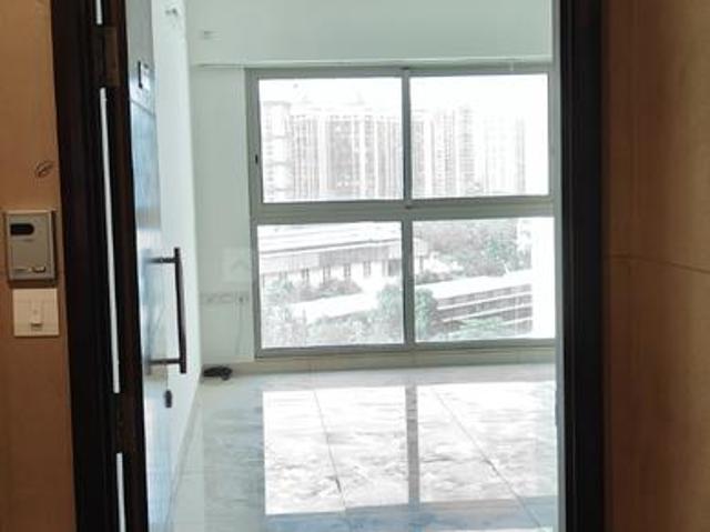 2 BHK Apartment in Kandivali East for resale Mumbai. The reference number is 20624054