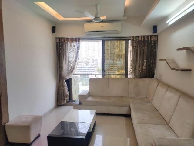 2 BHK Apartment in Kandivali East for resale Mumbai. The reference number is 20645842