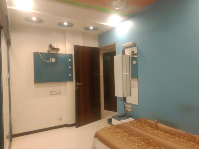 2 BHK Apartment in Kandivali East for resale Mumbai. The reference number is 20743151