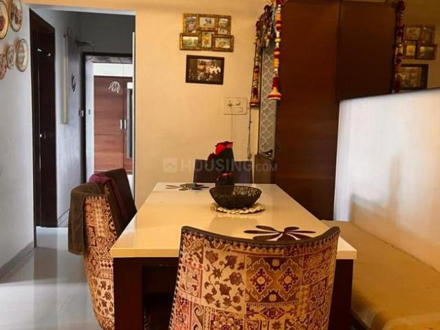 2 BHK Apartment in Kandivali East for resale Mumbai. The reference number is 20761493
