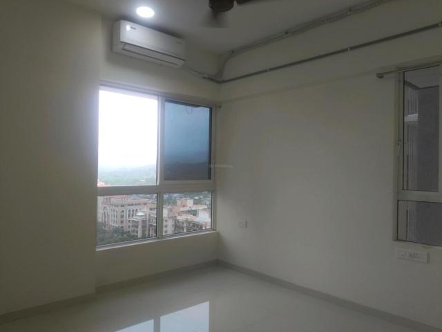 2 BHK Apartment in Kandivali East for resale Mumbai. The reference number is 20809673
