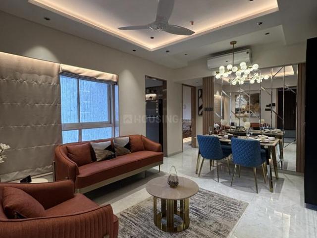 2 BHK Apartment in Kandivali East for resale Mumbai. The reference number is 20857296
