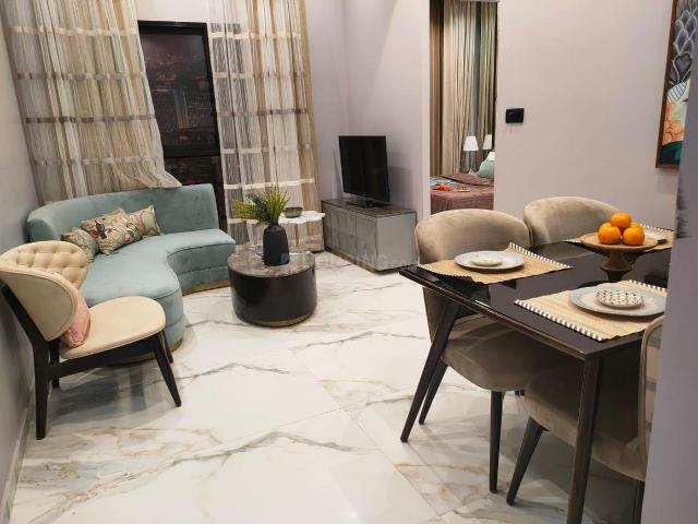 2 BHK Apartment in Kandivali East for resale Mumbai. The reference number is 20870875