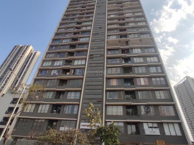 2 BHK Apartment in Kandivali East for resale Mumbai. The reference number is 20961619