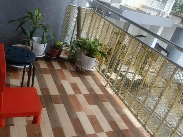 2 BHK Apartment in Kandivali East for resale Mumbai. The reference number is 20181626