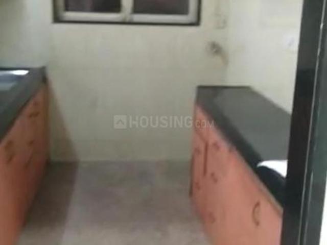 2 BHK Apartment in Kandivali East for resale Mumbai. The reference number is 20381467