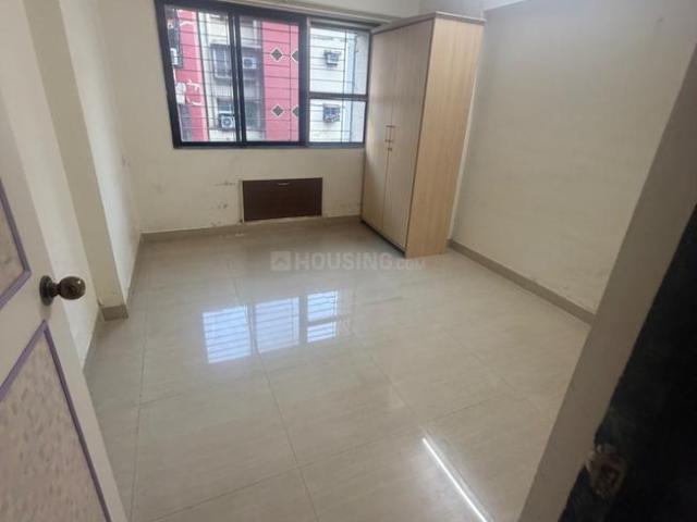 2 BHK Apartment in Kandivali East for resale Mumbai. The reference number is 20392771