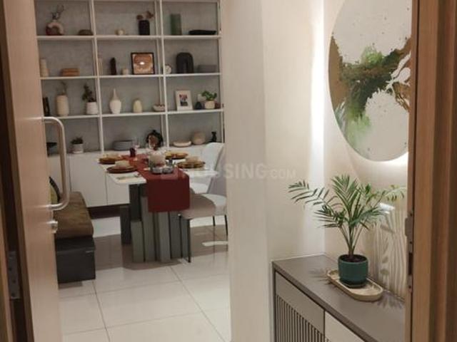 2 BHK Apartment in Kandivali East for resale Mumbai. The reference number is 21047677