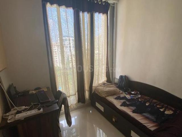 2 BHK Apartment in Kandivali East for resale Mumbai. The reference number is 21303764