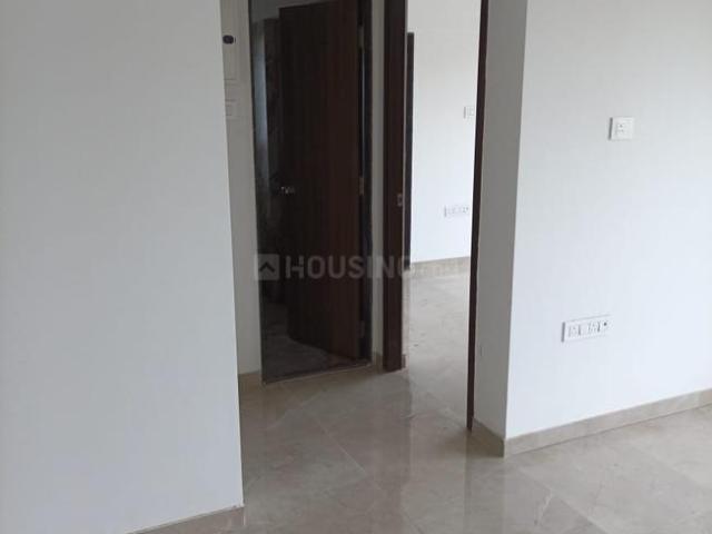 2 BHK Apartment in Kandivali West for rent Mumbai. The reference number is 17866543