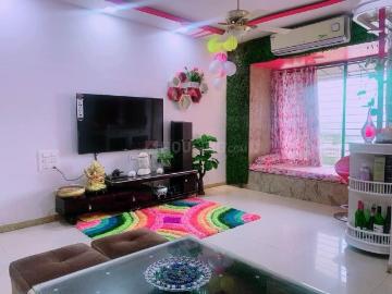 2 BHK Apartment in Kandivali West for rent Mumbai. The reference number is 19446199