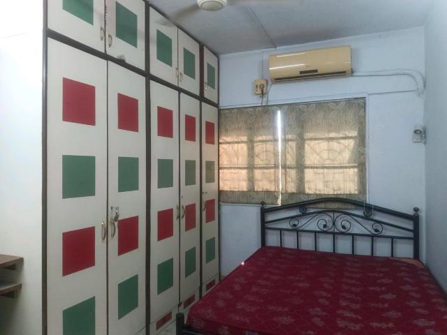 2 BHK Apartment in Kandivali West for rent Mumbai. The reference number is 20474617