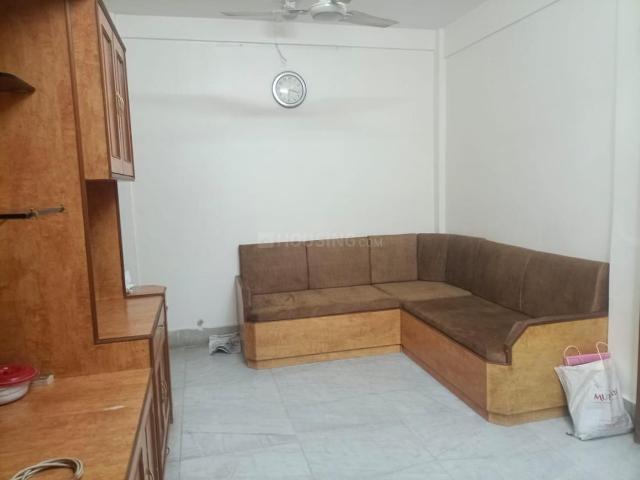 2 BHK Apartment in Kandivali West for rent Mumbai. The reference number is 20637705