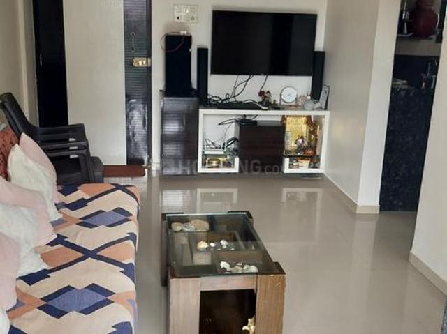 2 BHK Apartment in Kandivali West for rent Mumbai. The reference number is 20891685