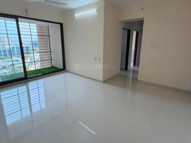 2 BHK Apartment in Kandivali West for rent Mumbai. The reference number is 20921359