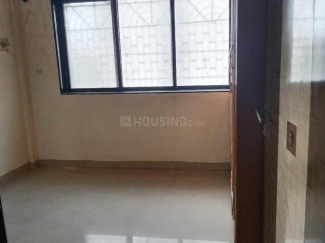 2 BHK Apartment in Kandivali West for rent Mumbai. The reference number is 20995801