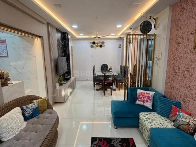 2 BHK Apartment in Kandivali West for rent Mumbai. The reference number is 21051958