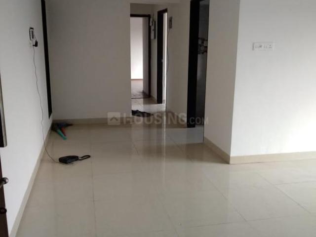 2 BHK Apartment in Kandivali West for rent Mumbai. The reference number is 21218444