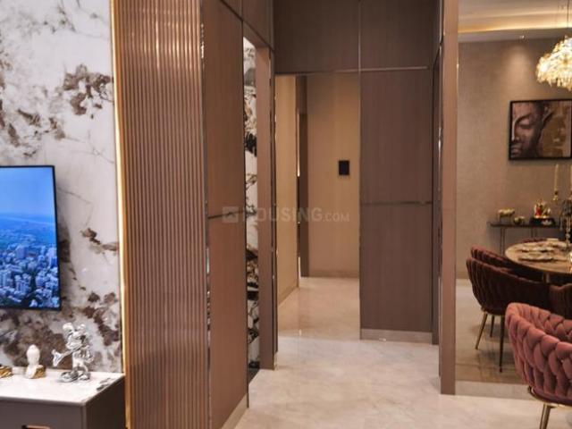 2 BHK Apartment in Kandivali West for resale Mumbai. The reference number is 13364679