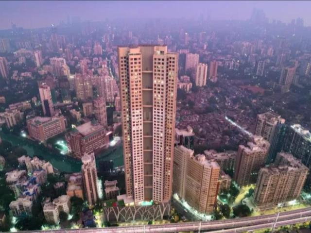 2 BHK Apartment in Kandivali West for resale Mumbai. The reference number is 18404876