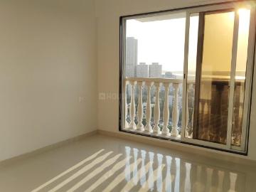 2 BHK Apartment in Kandivali West for resale Mumbai. The reference number is 19670221