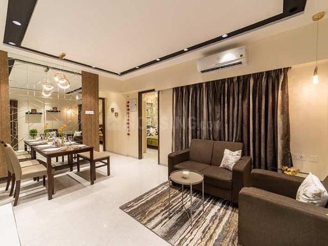 2 BHK Apartment in Kandivali West for resale Mumbai. The reference number is 19712322