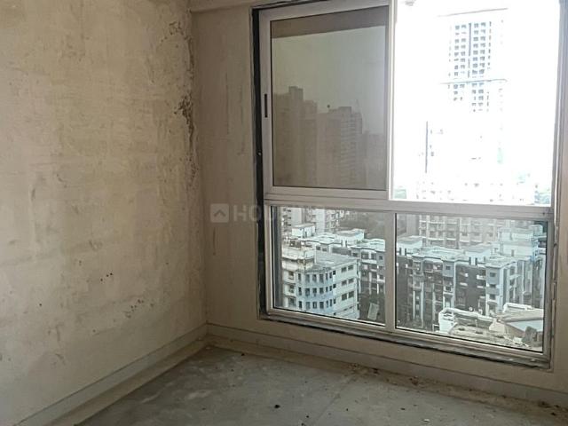 2 BHK Apartment in Kandivali West for resale Mumbai. The reference number is 19773808