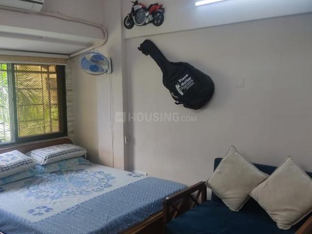 2 BHK Apartment in Kandivali West for resale Mumbai. The reference number is 20808332