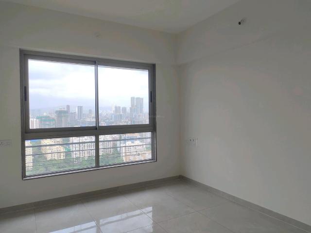 2 BHK Apartment in Kandivali West for resale Mumbai. The reference number is 20903897
