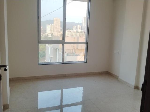 2 BHK Apartment in Kandivali West for resale Mumbai. The reference number is 20063418