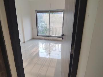2 BHK Apartment in Kandivali West for resale Mumbai. The reference number is 20086668