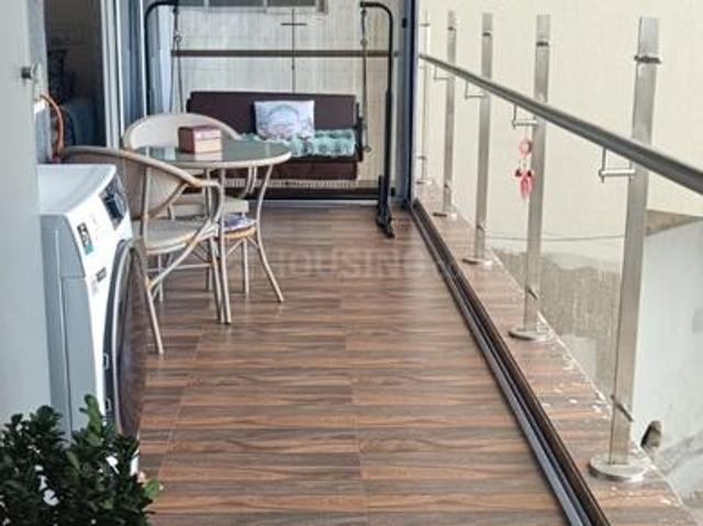 2 BHK Apartment in Kandivali West for resale Mumbai. The reference number is 21190082