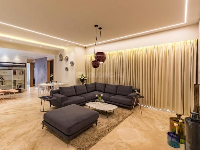 2 BHK Apartment in Kandivali West for resale Mumbai. The reference number is 21301674