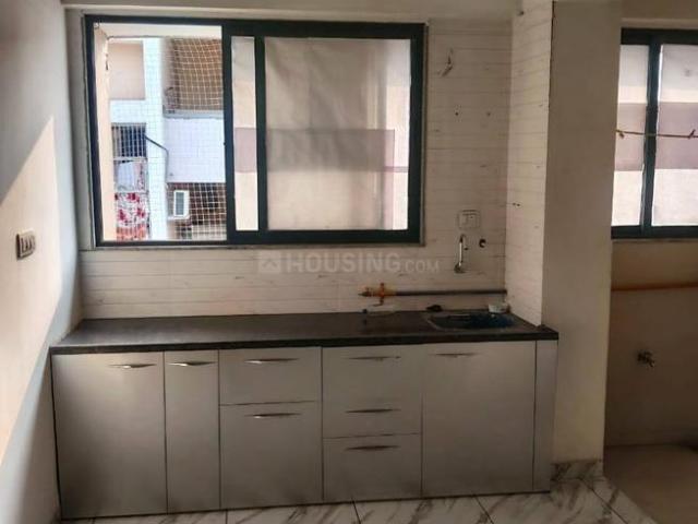 2 BHK Apartment in Kankaria for rent Ahmedabad. The reference number is 20617365