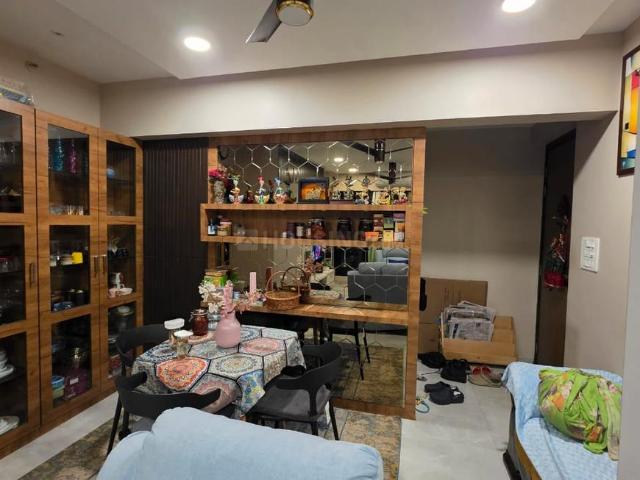 2 BHK Apartment in Kanjurmarg West for resale Mumbai. The reference number is 19910807