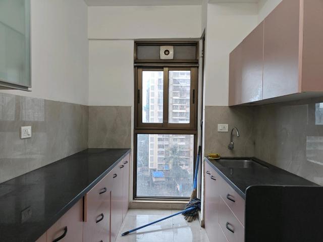 2 BHK Apartment in Kanjurmarg East for rent Mumbai. The reference number is 17384314