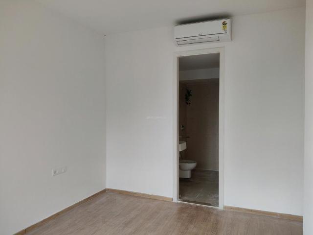2 BHK Apartment in Kanjurmarg East for rent Mumbai. The reference number is 20320970