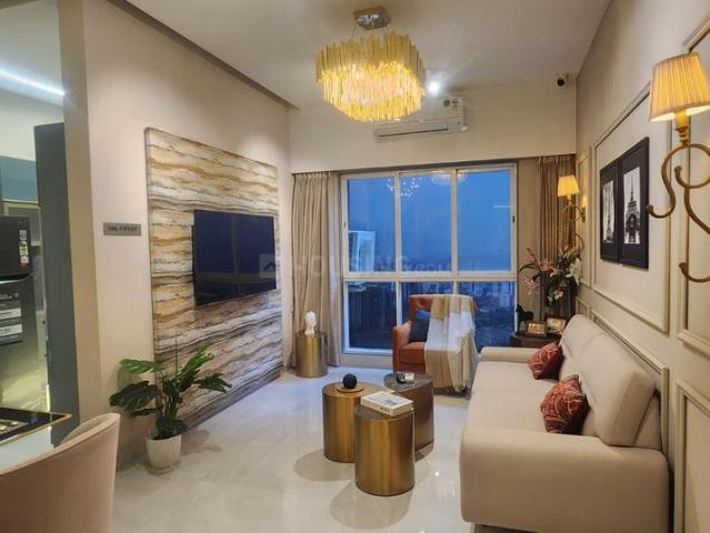 2 BHK Apartment in Kanjurmarg East for resale Mumbai. The reference number is 18278490