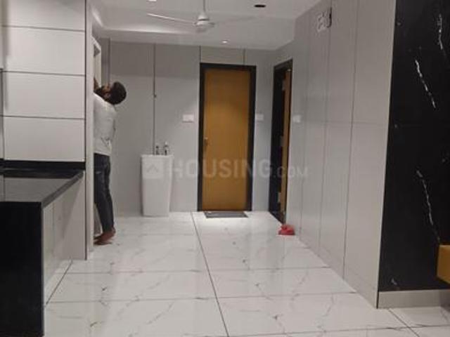 2 BHK Apartment in Karadva for rent Surat. The reference number is 18014232