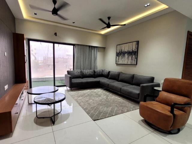 2 BHK Apartment in Karelibagh for rent Vadodara. The reference number is 20294885
