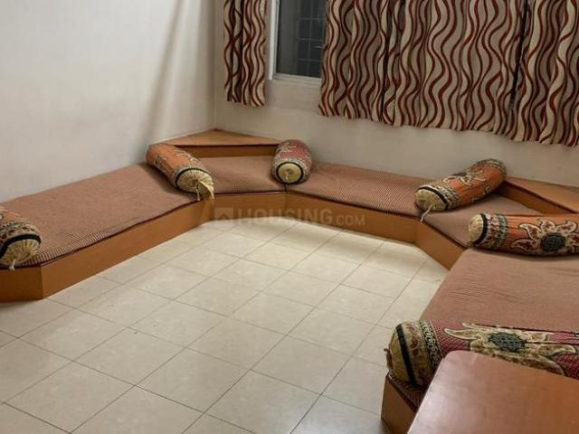 2 BHK Apartment in Karve Nagar for rent Pune. The reference number is 20180635
