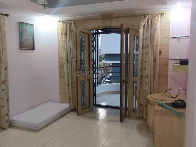 2 BHK Apartment in Karve Nagar for rent Pune. The reference number is 20458510