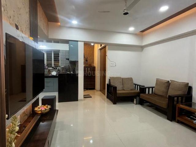 2 BHK Apartment in Karve Nagar for rent Pune. The reference number is 20635190